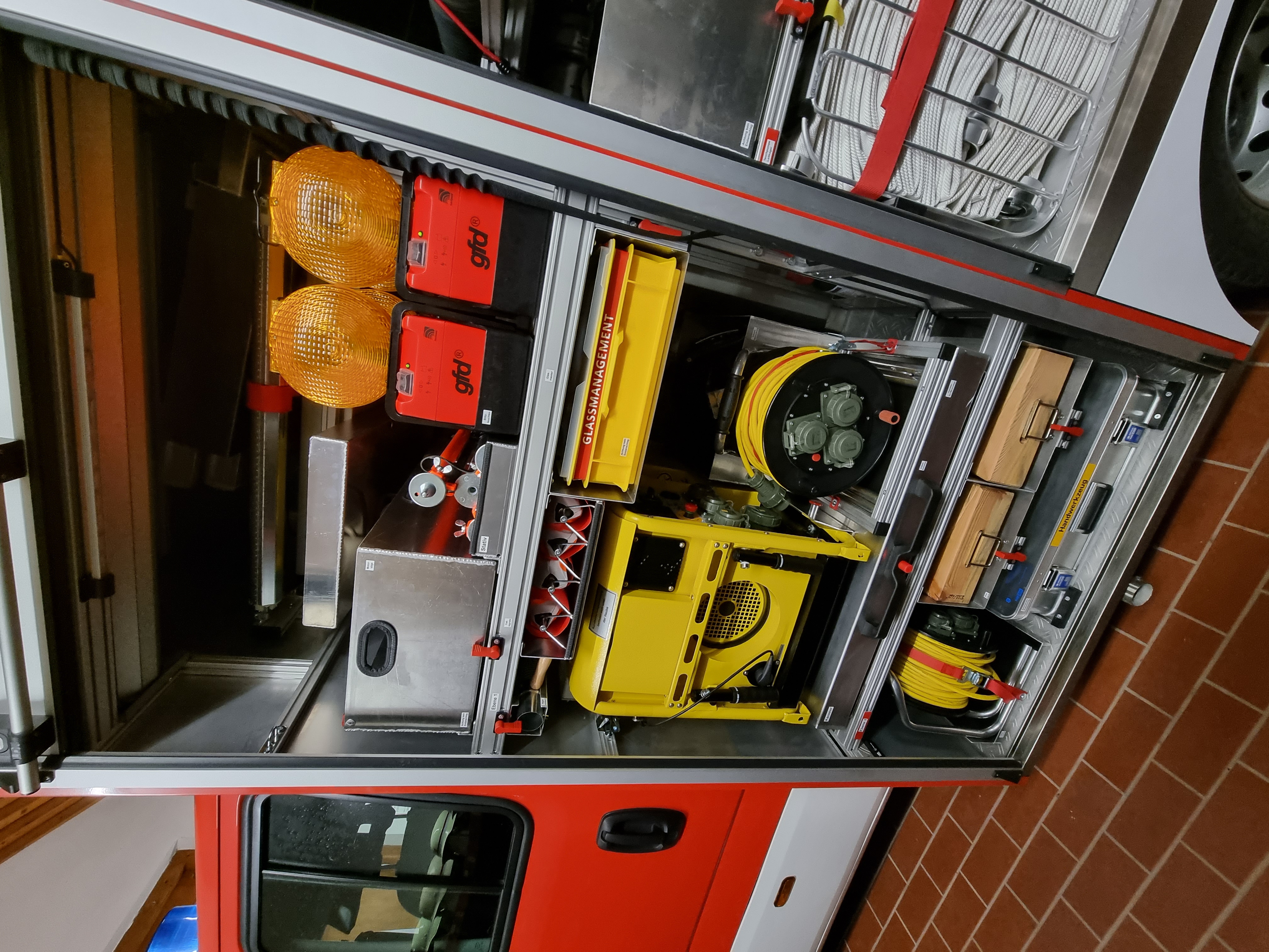 Fahrzeug von hinten
